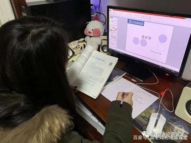 生活启示：方舱医院的高三女生2.jpg